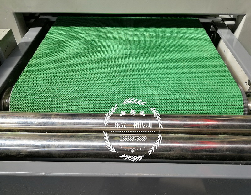 草綠橡膠花紋帶